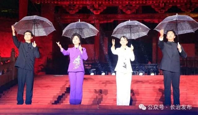 乐享长治 | 2025年“月满中秋•诗韵传情”中秋诗会在上党门温情上演