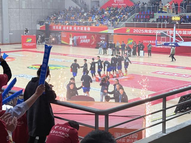 去浙BA主场，逛地方特色冬日市集