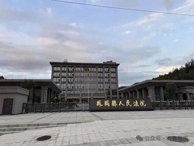 “男子离婚冷静期毒杀儿女案”今日开庭，男子遗书曝光：“来给娃收尸”，孩子母亲：他骗娃喝药能找妈妈