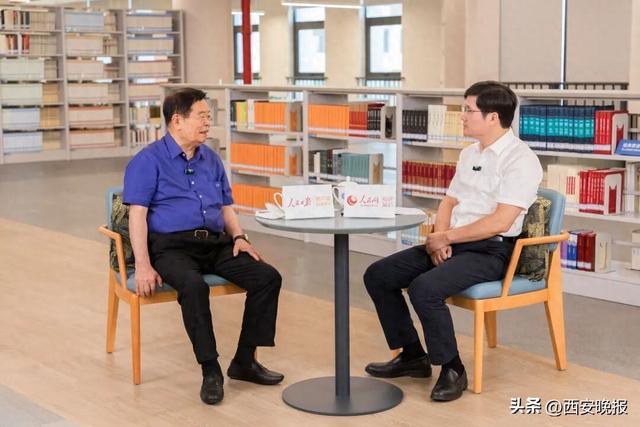 曹德旺称创办福耀科技大学已花费43亿，学生学费每年5600元，首届50名学生可全去福耀就业