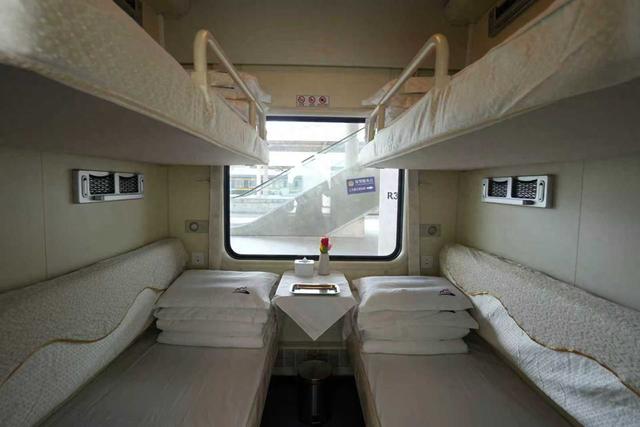 国铁南宁局推出“冬游广西”5条精品旅游专列线路 其中桂林有两条