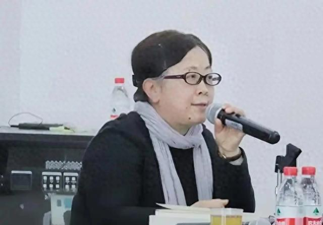 2020年，那个因洗白侵华，被开除党籍的教授梁艳萍，如今怎样？