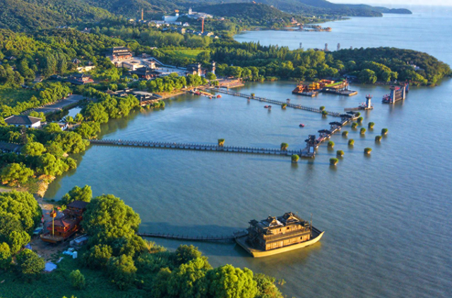 宝界双虹映古今！无锡滨湖，左手老祖宗家底右手未来城