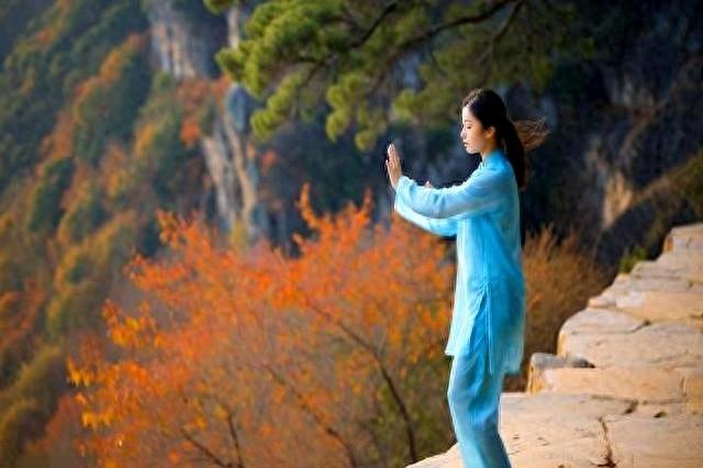 必看！站桩意念别瞎“想”！3个核心技巧，新手也能快速入静养气