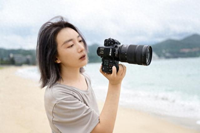 真内变焦，重量最轻！尼康Z 24-70mm f/2.8问鼎新镜皇？