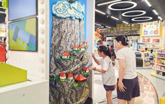 暑假“遛娃”去哪儿？来王府井，一站搞定→