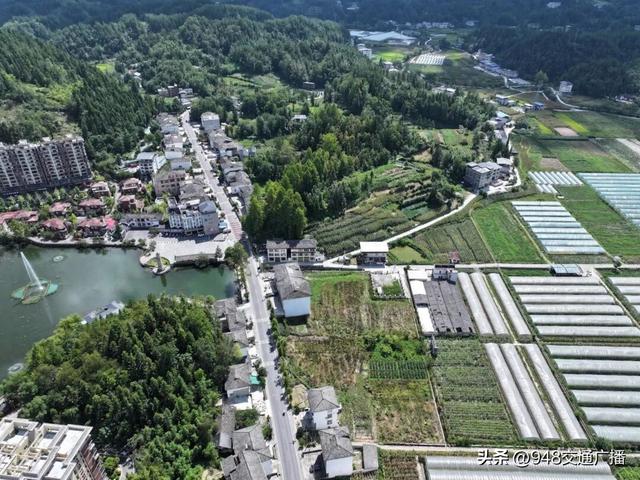 路美业兴！G318利川段70公里“美丽公路”焕新颜
