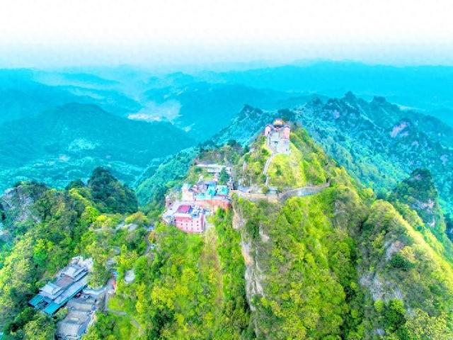 武当山特区：青绿为底绘新卷 生态赋能文旅兴