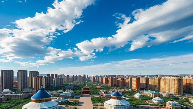 这或许是盛夏最辽阔的内蒙古城市 草原美过呼伦贝尔，醇厚不输锡盟