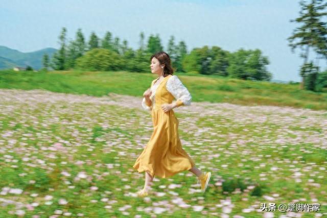 下载赛文奥特曼跑步（赛文奥特曼跑步法爆红谢谢章若楠）