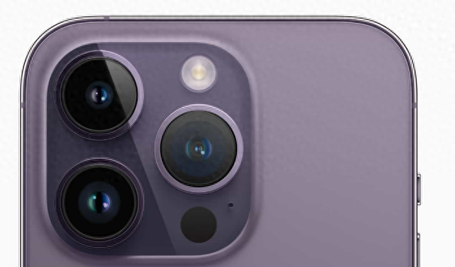 iphone挡住小黑点就黑屏怎么关闭（iPhone拍照有黑点4招教你快速修复）