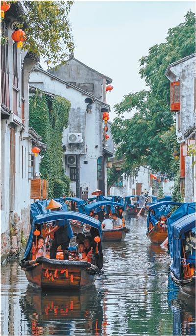 光影为笔，勾勒文旅融合新图景（新时代画卷）