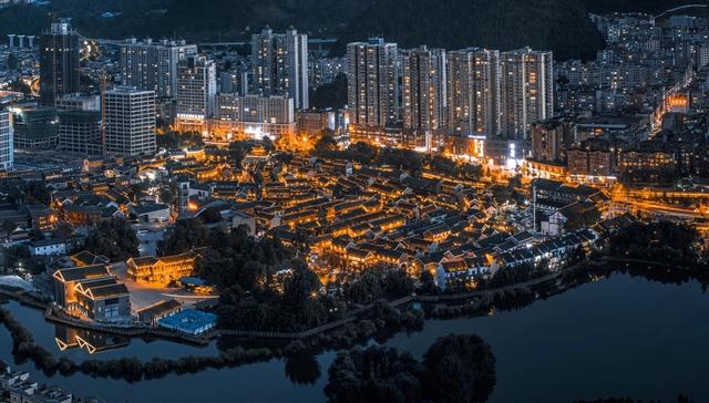 【钟山这五年④】宜游：从“凉都客厅”到“四季四美”