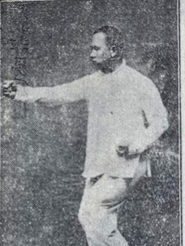 李仲轩说：崩拳的利索是高东西，没法练