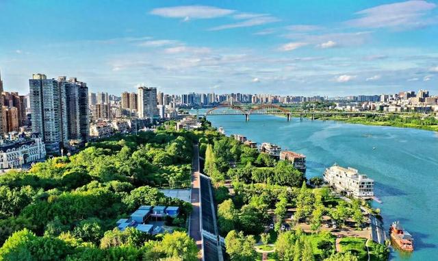 【记忆】嘉陵江水静静流‖邓立新