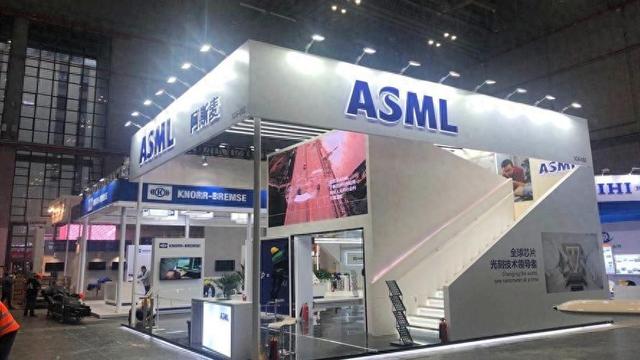 扬眉吐气！国产DUV光刻机研制成功，各国反应：美韩荷都不敢笑了