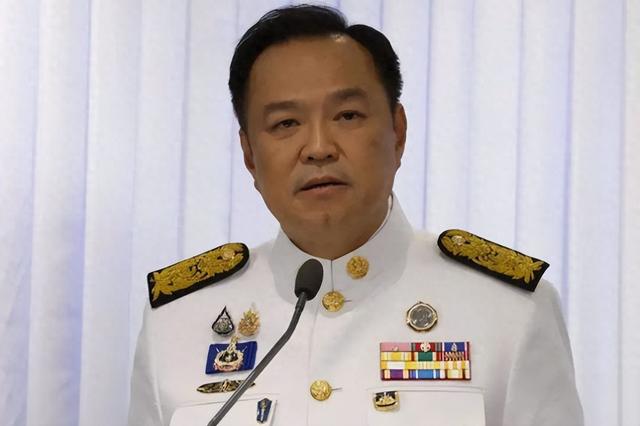 局势彻底失控？柬埔寨大势已去，军队丢盔弃甲，东南亚成大国角力修罗场