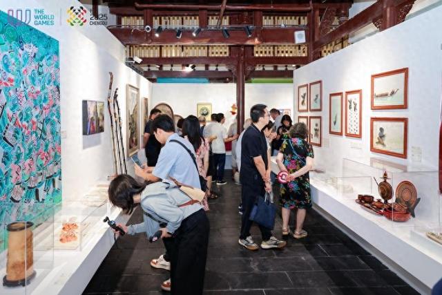 世运时间丨宽窄巷子里，“世运·天府”文化艺术展持续升温
