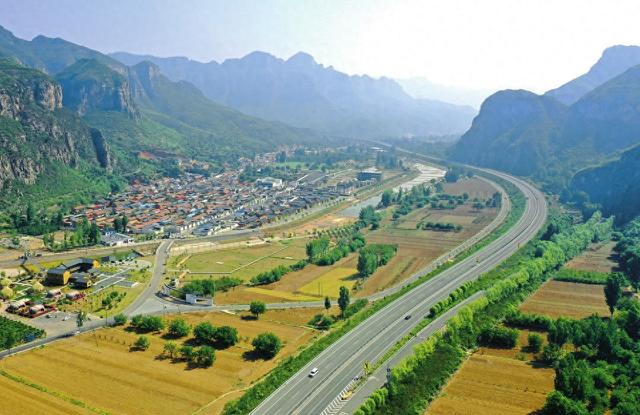 “黎”刻出发！太行一号路解锁黎城“好风光”与“好钱景”