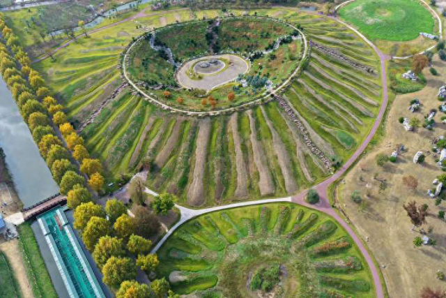 生态梦幻岛色彩缤纷