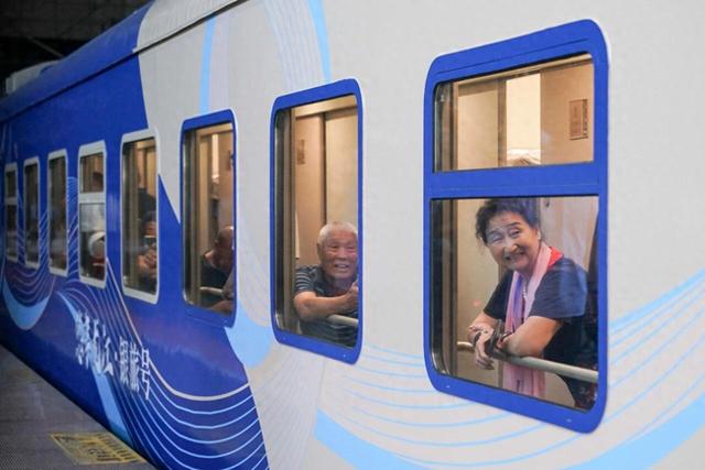 开心卡丁车破解版（老年人买买买）