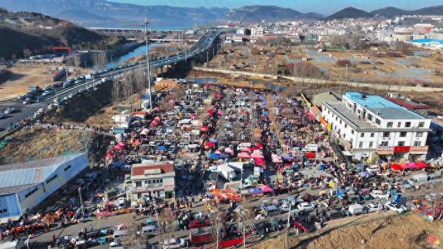 曹洼大集火出圈 带你看看济南同款烟火气