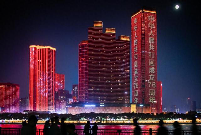 回顾 | 国庆中秋双节合体！8天“湘式”假期图鉴，速戳解锁→