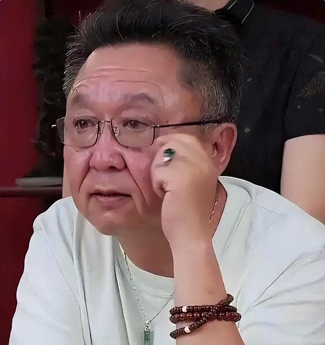 不查不知道一查吓一跳，坐拥北京60亩马场的于谦，私下究竟有多豪