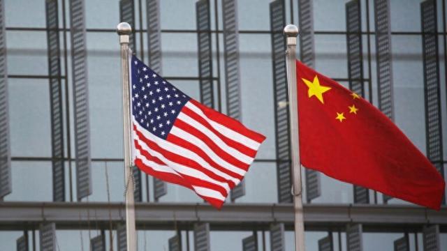 中美首日会谈超5小时，中方代表微笑离场，美方表态：还要接着谈