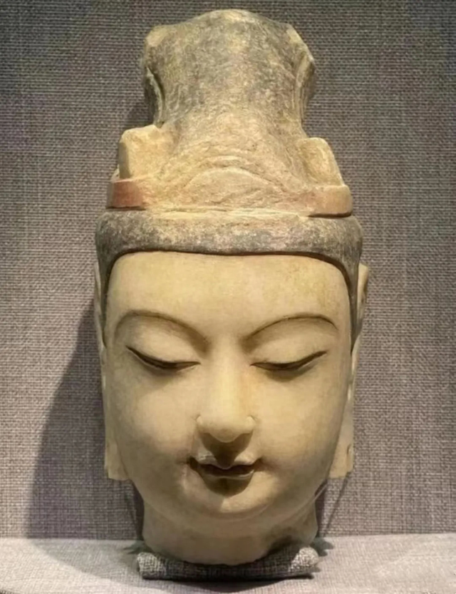 青州博物馆笔记，与他们对视三秒你能不能忍住不笑？青州的微笑