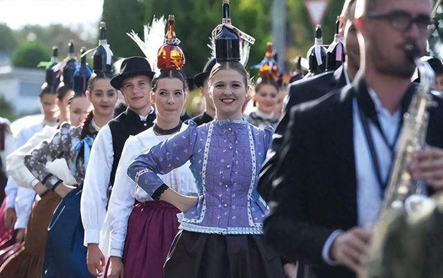 中国失散千年的“亲兄弟”？匈牙利与中国，相似之处多到让人惊叹