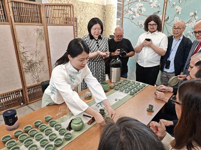 2025“丝绸之路周”收官活动之“丝系山海——从中国到巴西”展览在巴西圣保罗举办