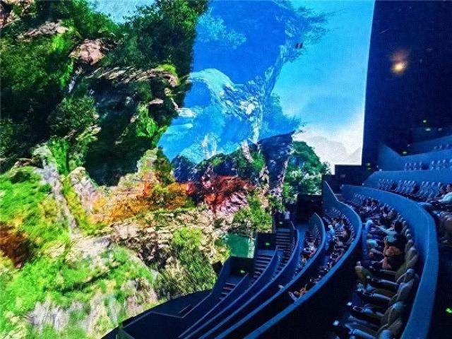 【诗意山水·红色巴中⑯】探秘飞翔影院：16K超高清球幕+7D特效，解锁超炫视听盛宴