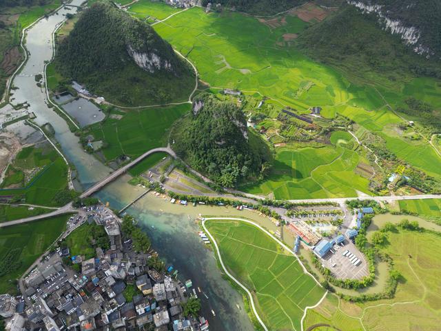 当城市的热浪还在“烤”验体感，来靖西，邂逅 25℃的清凉惊喜吧