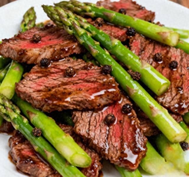 男人想强壮，多吃这3种肉！老公连续吃一周，精力充沛干活猛