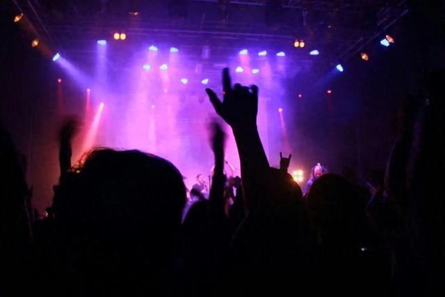 从看风景到过日子，景区终于想通了