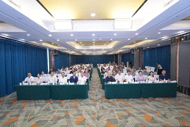 融媒科普·潮涌荆楚——湖北省科普作家协会2025年学术沙龙系列活动