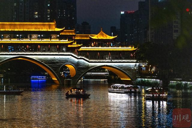 锦江船长夜游记丨活力中国调研行