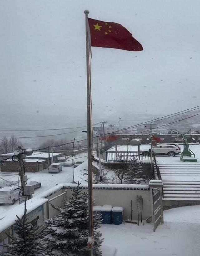 金沟乡：雪落乡村美如画，冬日盛景入眸来