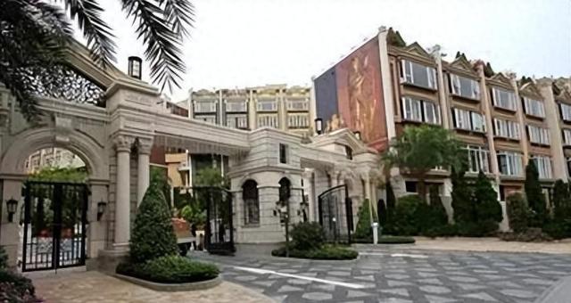 吉林女尼姑释智定落网，徒弟揭露其私人生活，奢靡程度令人震惊