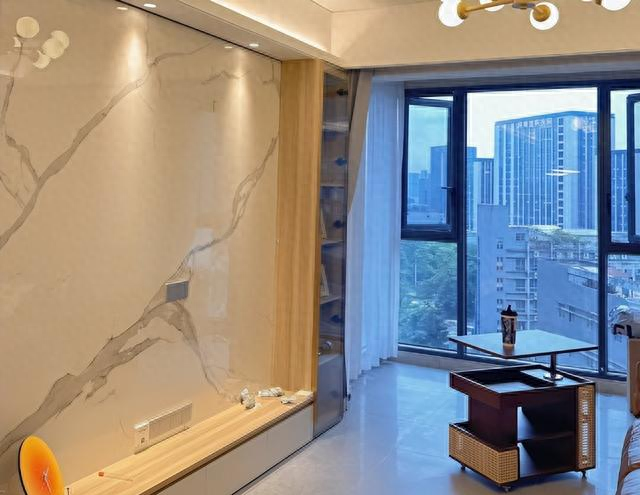 装修无限金币星星破解版（太鸡肋了盲目跟风网红装修）