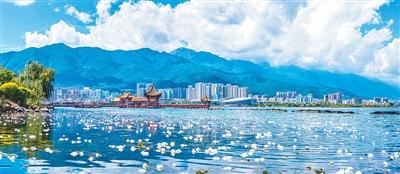 洱海好风景带来发展好光景（人与自然）