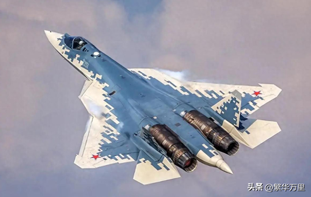 俄罗斯苏57战机，弹仓尺寸公开，不如中国，到底差距有多大？