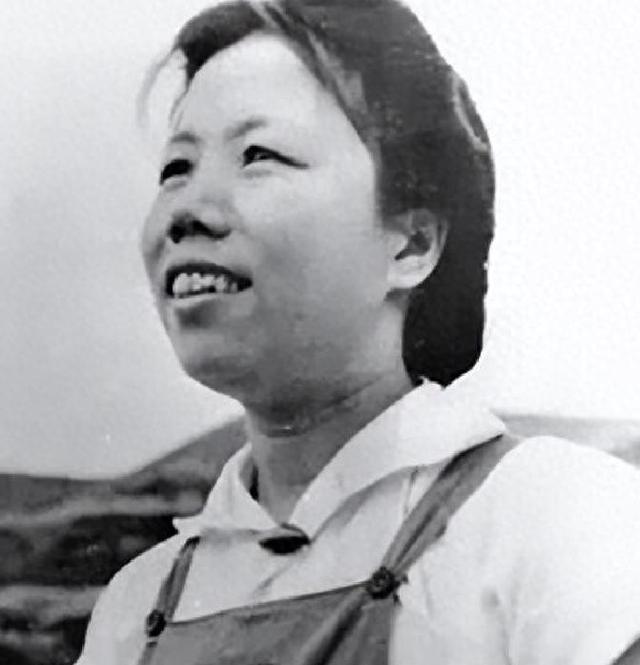 李鹏坦白和周恩来的真实关系：别人都说我是他的养子，这不准确