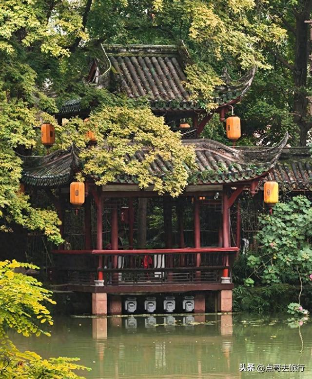成都被私藏的精品景点，每一个都独一无二，秋色诱人超级惊艳！
