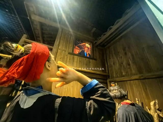 上世纪70年代的结婚证？居然像“奖状”！游客在连南瑶第一次见到