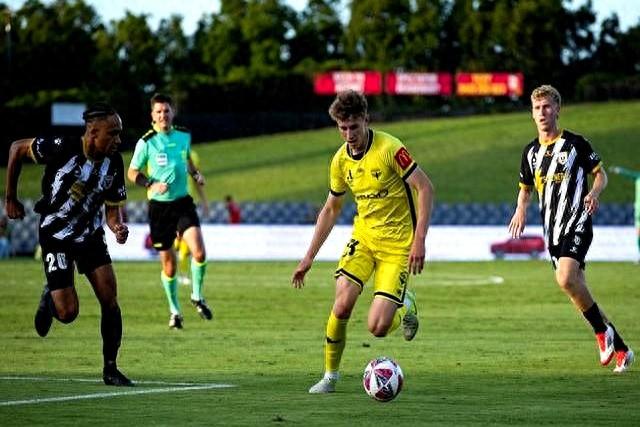 1127日 亚冠二级：麦克阿瑟VS大埔 河内公安VS北京国安 比分预测