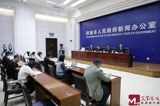 玉符河景区根据游人分布情况增加了垃圾桶投放数量，正在逐步增设公共卫生间和驿站