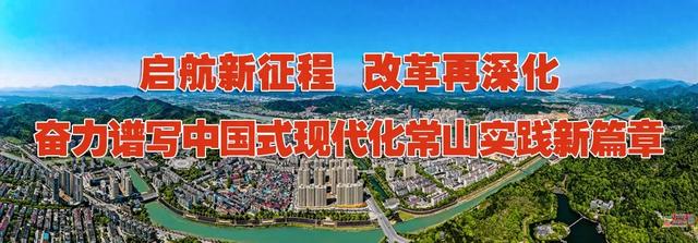 蜜蜂王国小游戏（文末福利割蜜柚咖游园带娃开启蜜蜂王国奇幻日吧）