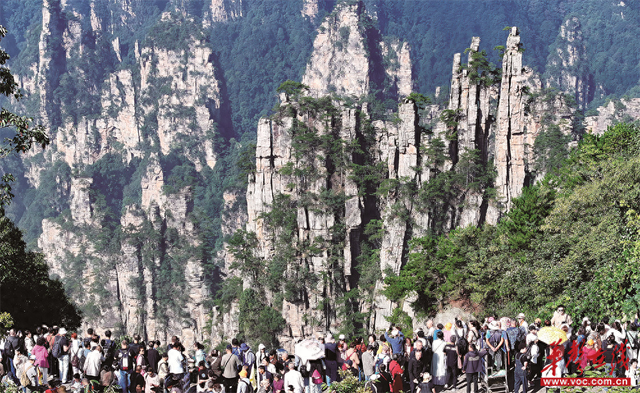 双节临近旅游热